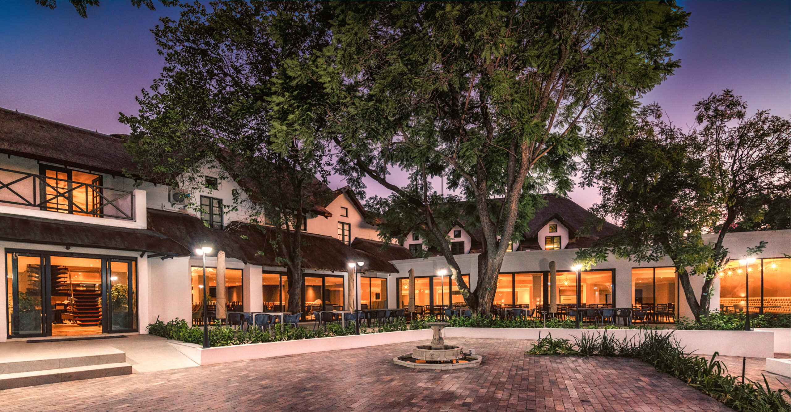 Courtyard 4 306BD102 F93D CD16 329A940292E3CC32 scaled